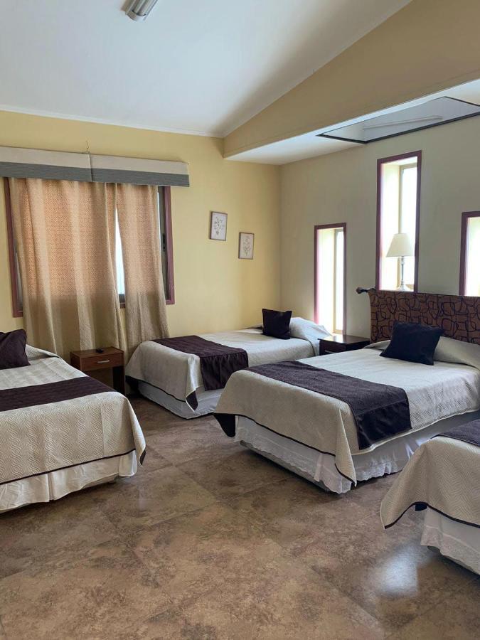 Juku Hostal Каламa Екстериор снимка