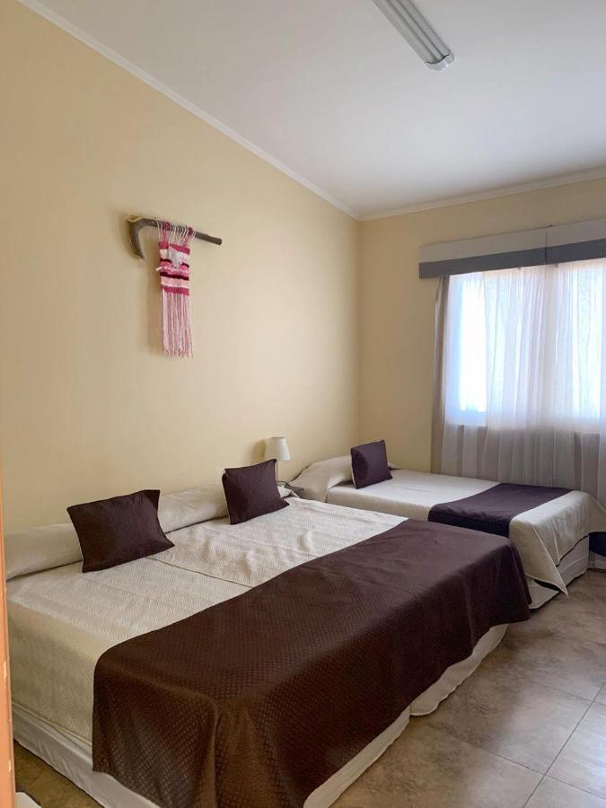 Juku Hostal Каламa Екстериор снимка