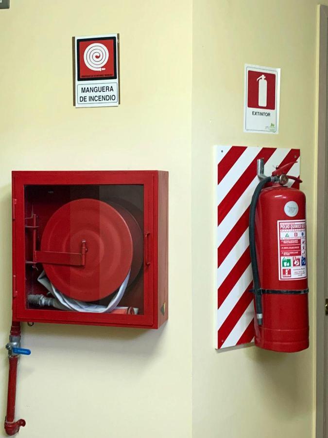 Juku Hostal Каламa Екстериор снимка