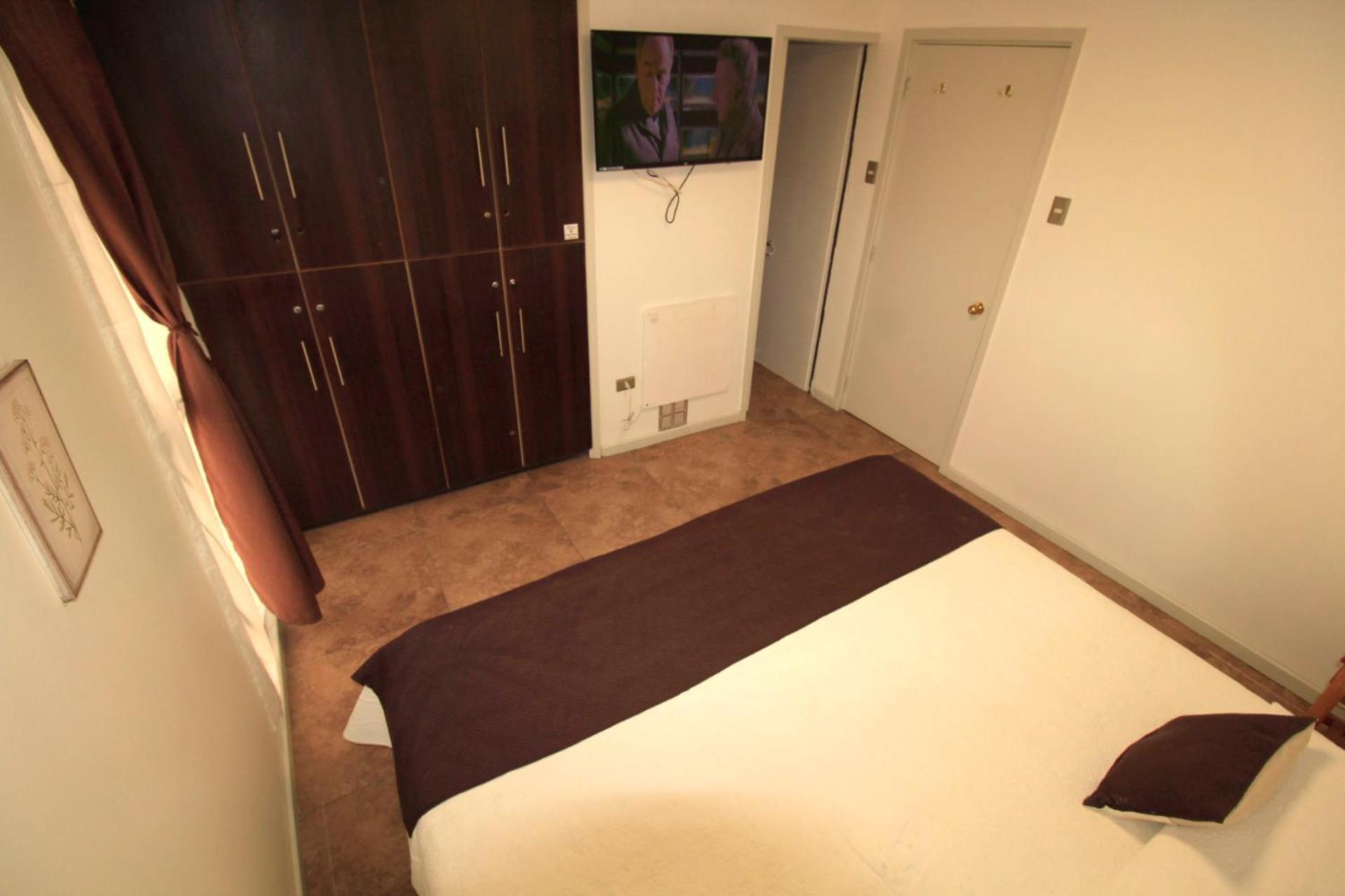 Juku Hostal Каламa Екстериор снимка